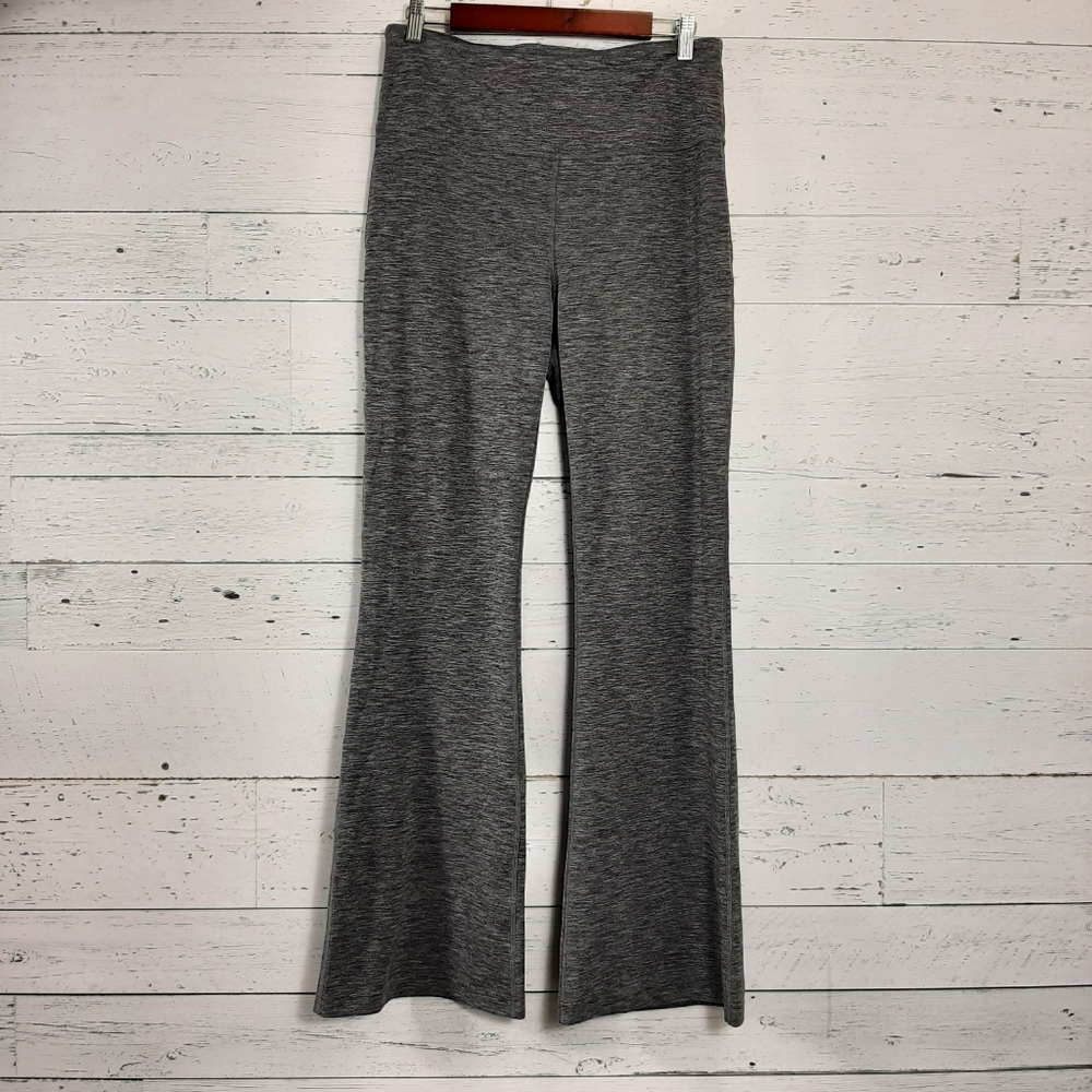 Lululemon Groove Flare Pants Nulu Size 12 Heathered Black W5CSSS - Picture 4 of 10